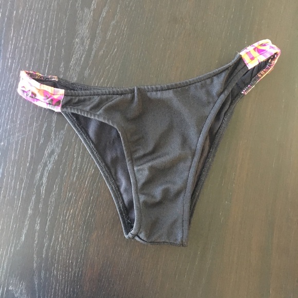 Custom made bikini - Picture 4 of 5